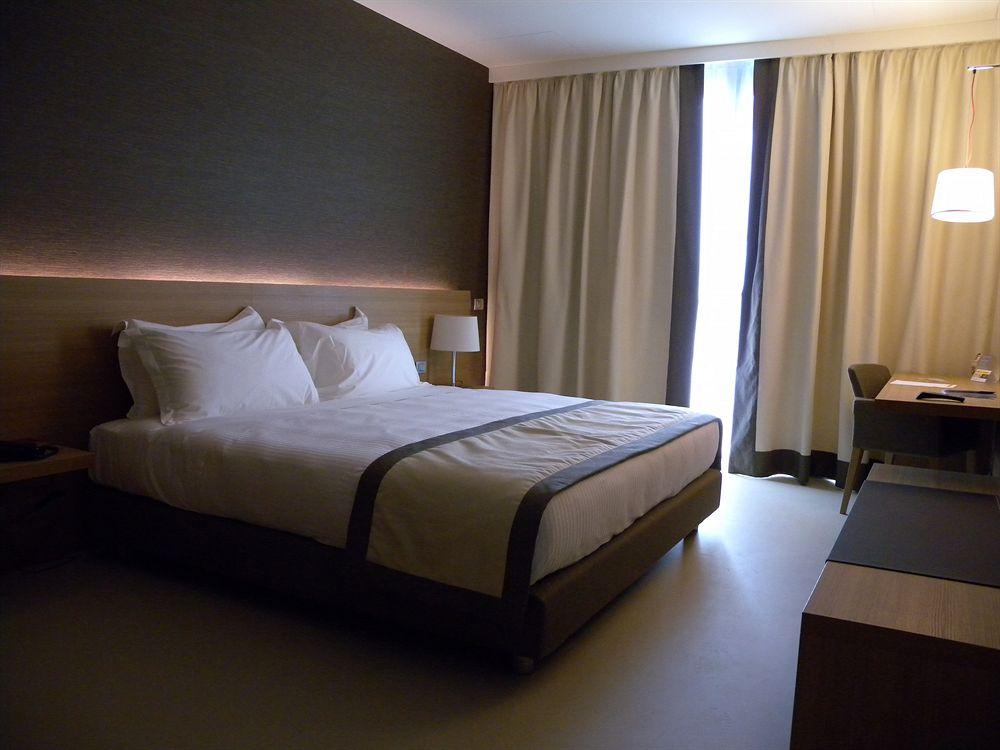 Hsm Hotel San Martino Garbagnate Monastero Zewnętrze zdjęcie